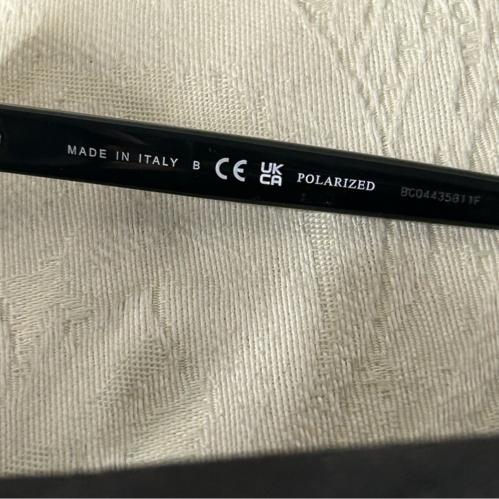 Chanel Current Style 5505 Black Frame Polarized Gradient Lens Sunglasses - Picture 10 of 12